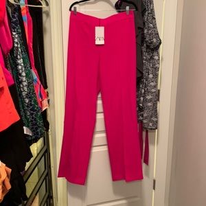 Beautiful Zara fuchsia/ bright pink pants size Large still has tags